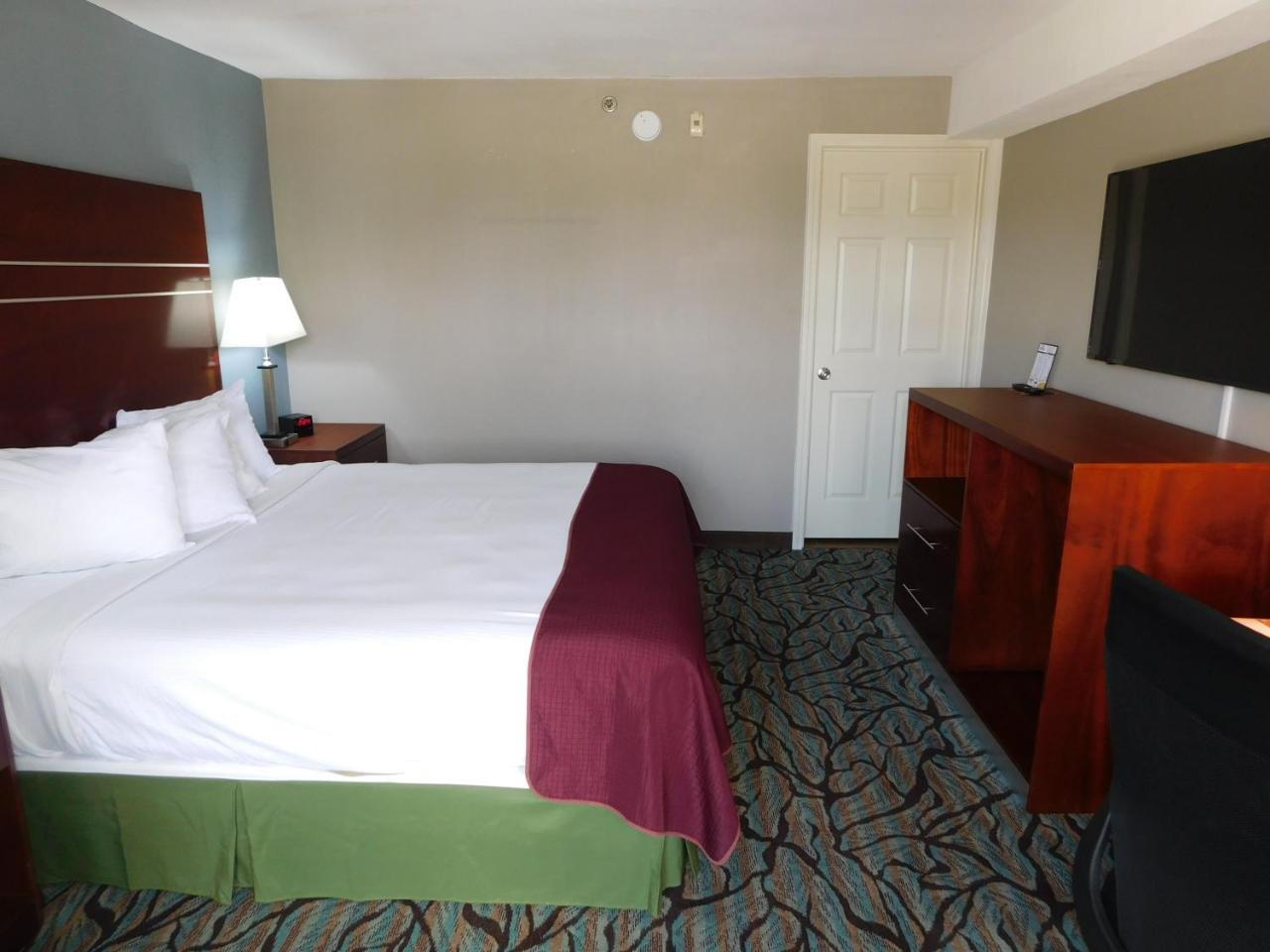 Days Inn By Wyndham West Des Moines - Clive Экстерьер фото